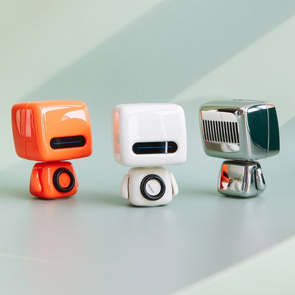 Mini Selfie Robot Speaker | Bluetooth Speaker | Customized Electronic Products