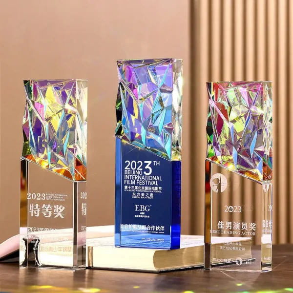 High-grade Business Gift Crystal Crafts Customized Color Printing Diamond K9 Crystal Awards Trophy