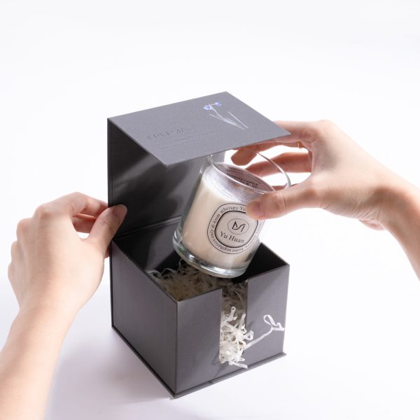 Magnet Small Square Candle Packaging Boxes Luxury Wedding Gifts Packaging