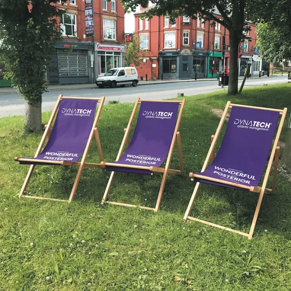 Custom Logo Printed Vintage Adjustable Folding Deck Chair Beach Villa Modern Reclining Outdoor Canvas Wooden Chair Fishing