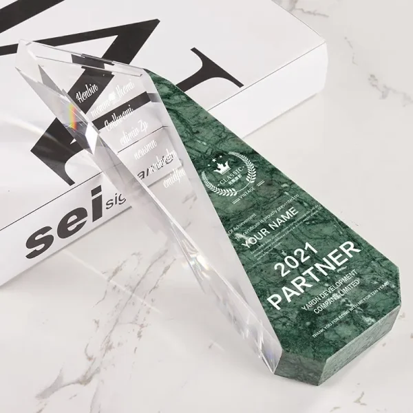 Pujiang Factory Hot Fashion K9 Crystal Award Trophy Cup Cheap Custom Crystal Medals and Trophies China